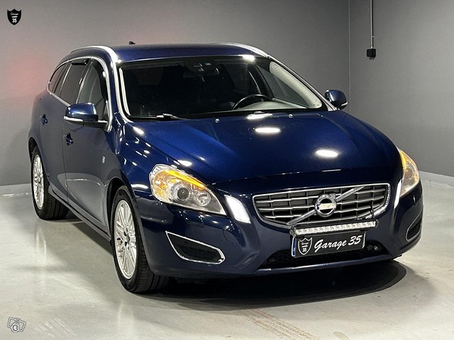 Volvo V60 1