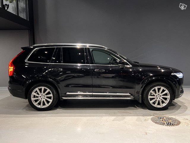 Volvo XC90 20