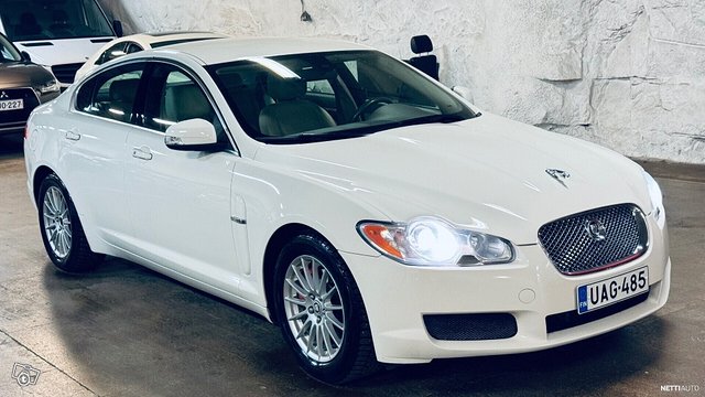 Jaguar XF, kuva 1