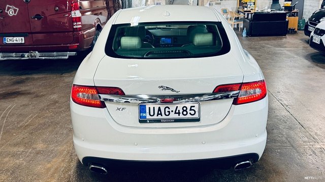 Jaguar XF 13