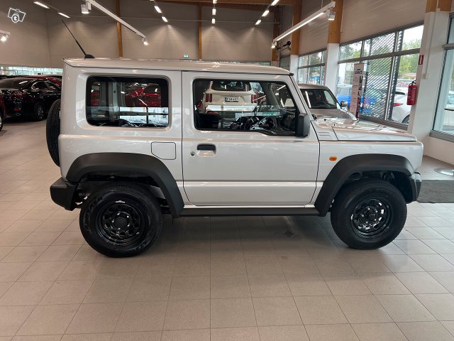 Suzuki Jimny 8