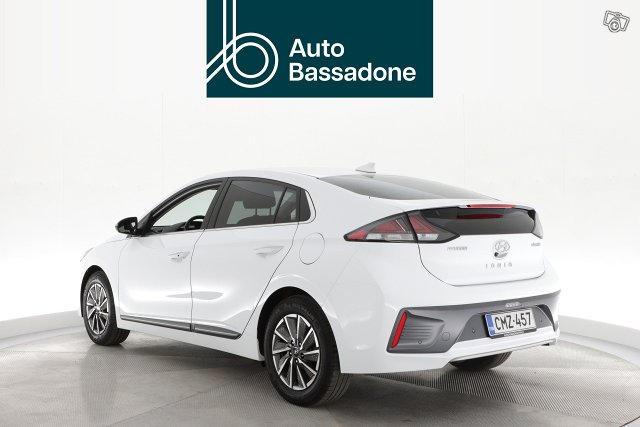 HYUNDAI IONIQ Electric 4