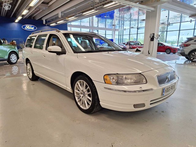 Volvo V70