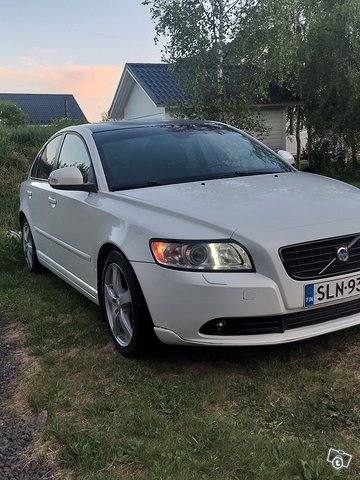 Volvo S40, kuva 1