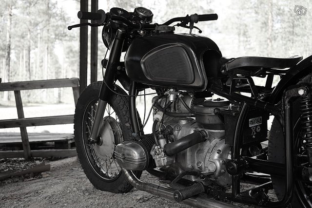 Dnepr MT10 / Ural 650 10