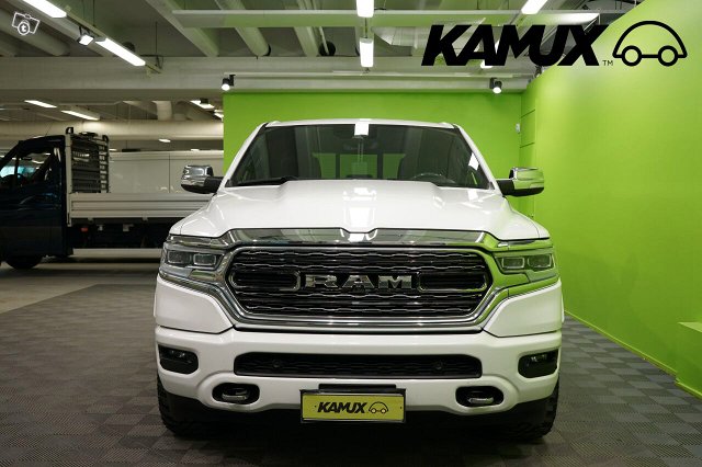 Dodge Ram 8