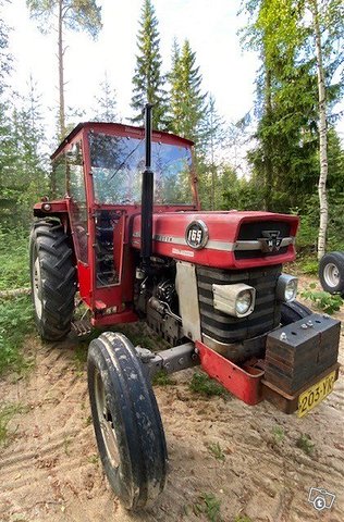 Massey Ferguson 165S, kuva 1