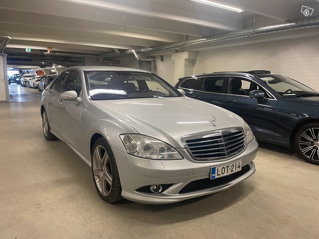 Mercedes-Benz S