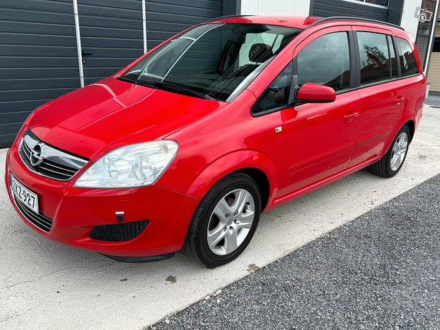 Opel Zafira, kuva 1