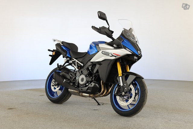 SUZUKI GSX-S, kuva 1