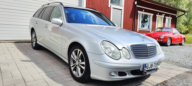 Mercedes-Benz E