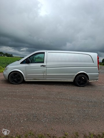 Mercedes-Benz Vito 3