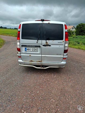 Mercedes-Benz Vito 6