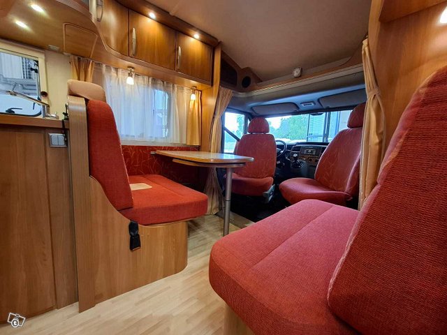 Hymer Eriba 653 8