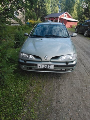 Renault Megane, kuva 1