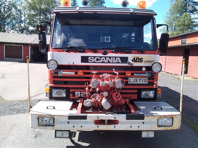 Sammutusauto Scania, kuva 1