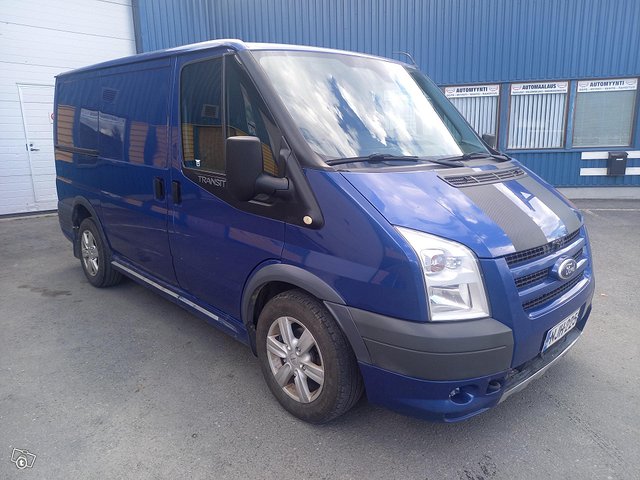 Ford Transit 7