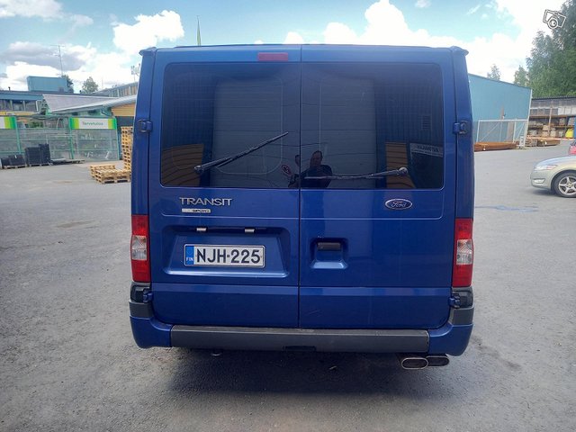 Ford Transit 10