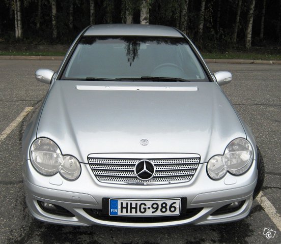 Mercedes-Benz C-sarja 2