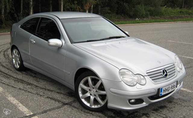 Mercedes-Benz C-sarja 3