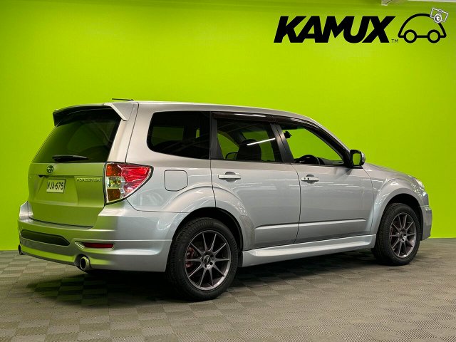 Subaru Forester 4