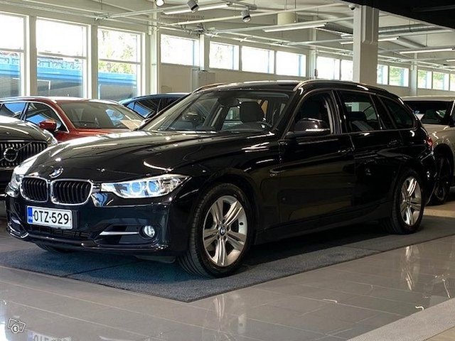 BMW 320 1