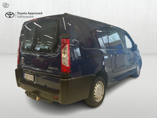 TOYOTA PROACE 5