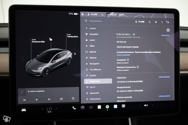 Tesla Model 3 19