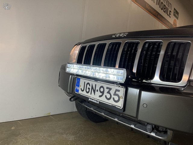 Jeep Grand Cherokee 6