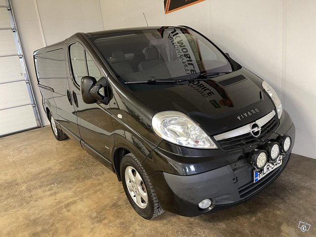 Opel Vivaro 16