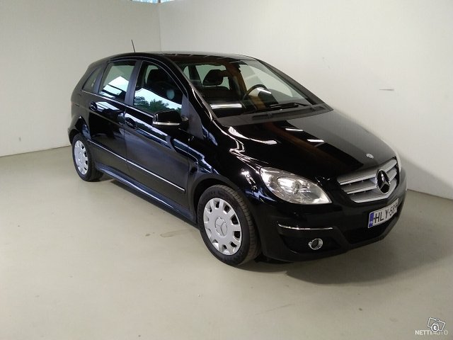 Mercedes-Benz B