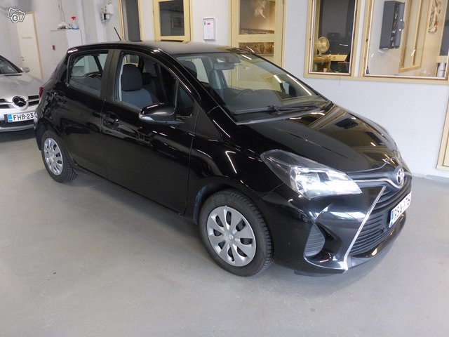 Toyota Yaris, kuva 1