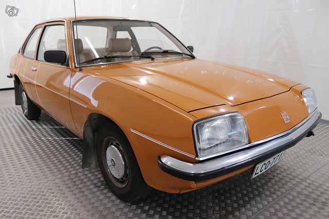 Vauxhall Cavalier 8