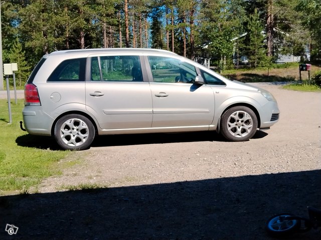 Opel Zafira, kuva 1