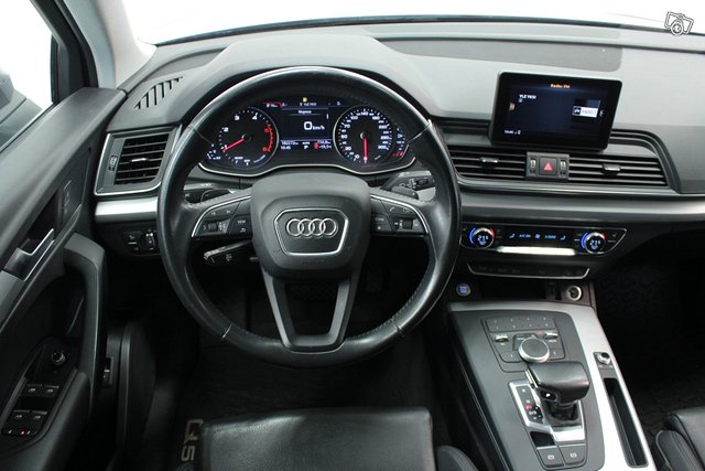 Audi Q5 9