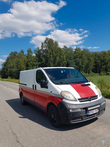 Opel Vivaro 1