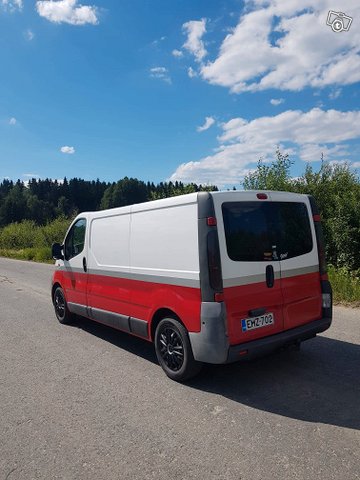 Opel Vivaro 8