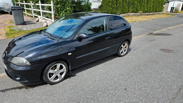 SEAT Ibiza, kuva 1