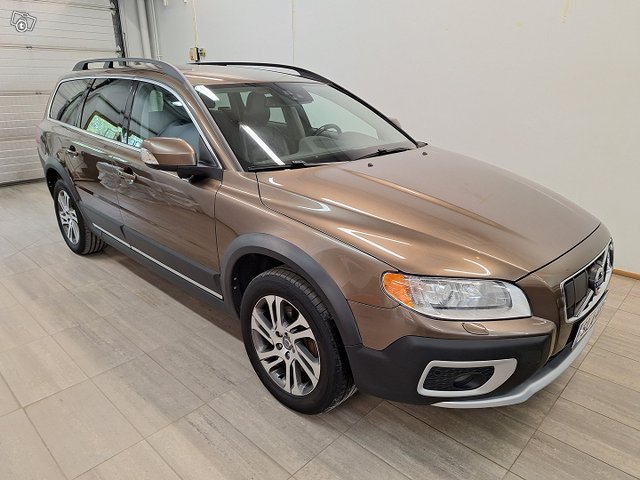 Volvo XC70