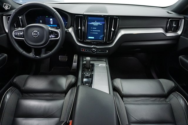 Volvo XC60 9