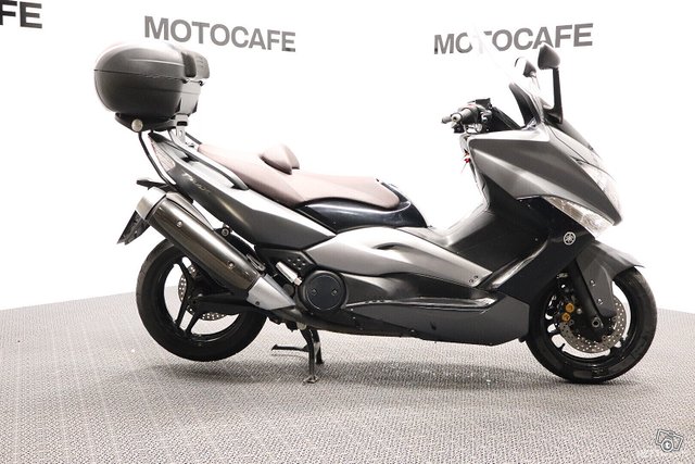 Yamaha T-Max 2