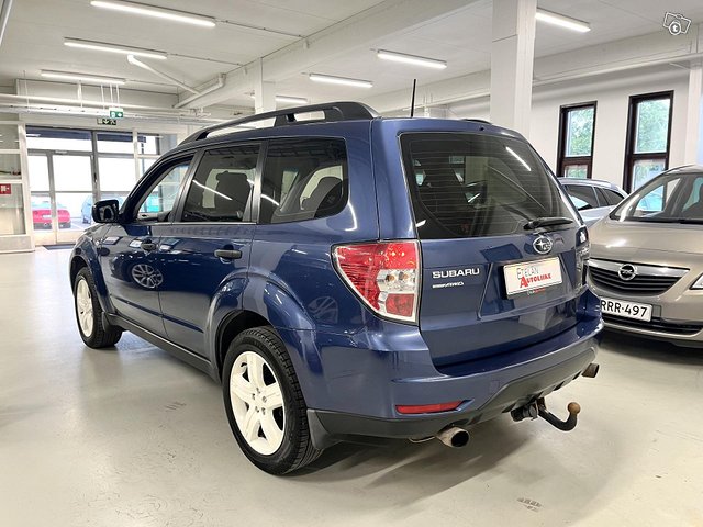 Subaru Forester 24