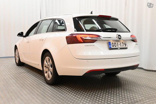 Opel Insignia 5