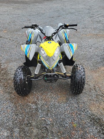 Polaris Outlaw 110, kuva 1