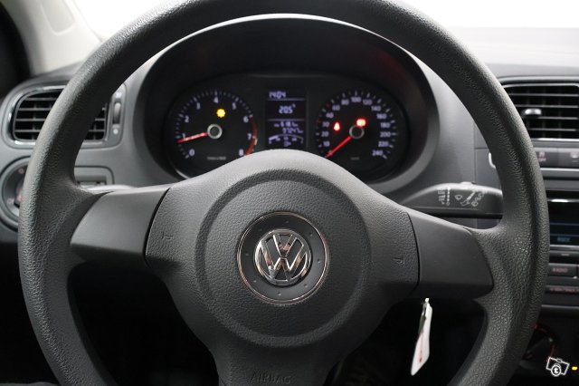 Volkswagen Polo 15