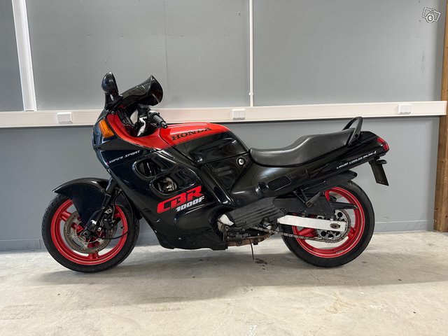 Honda CBR 1000, kuva 1