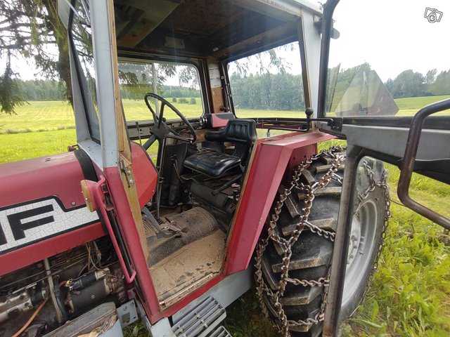 Massey Ferguson 565 4