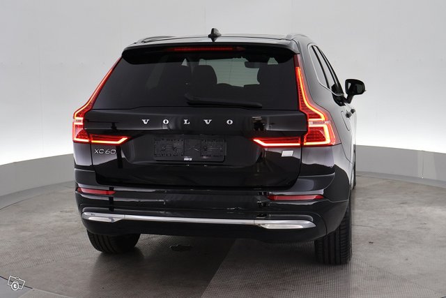 Volvo XC60 10