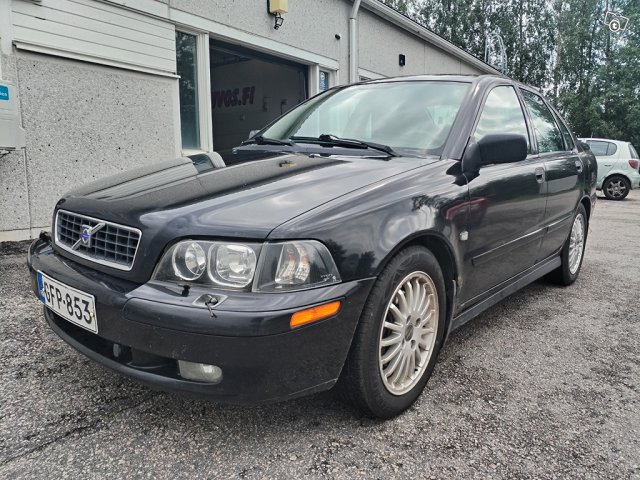 Volvo S40