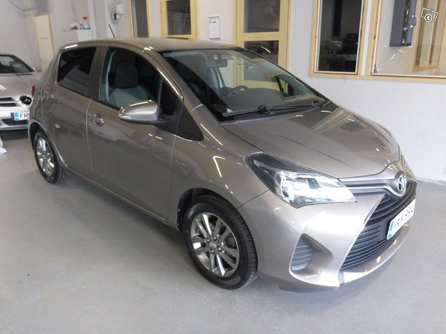 Toyota Yaris, kuva 1